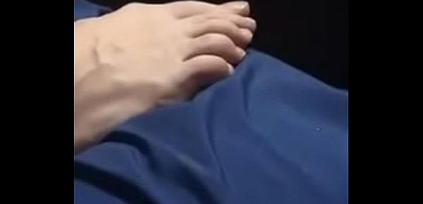  Foot tease